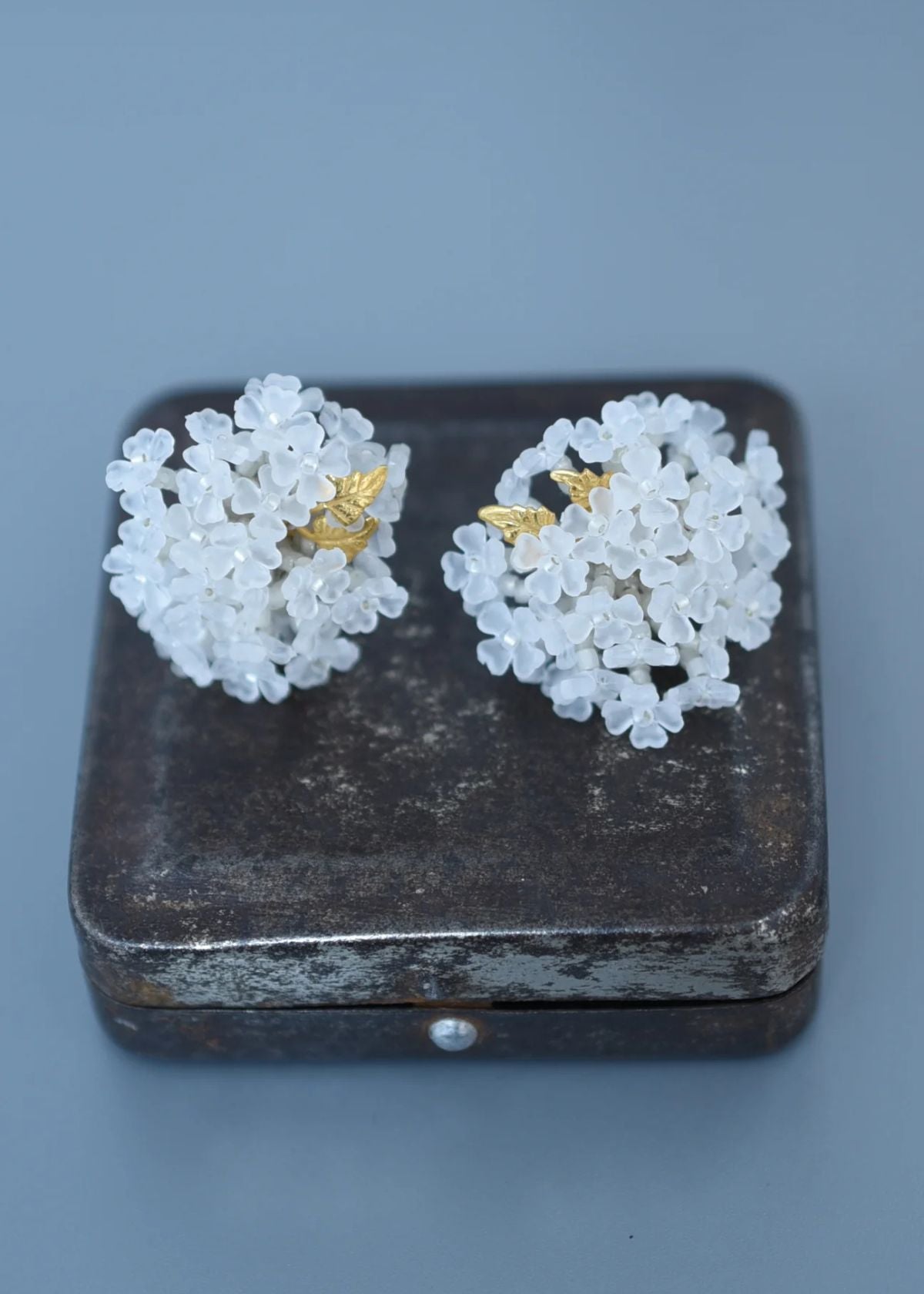 MONSHIRO Ajisai Earring - White