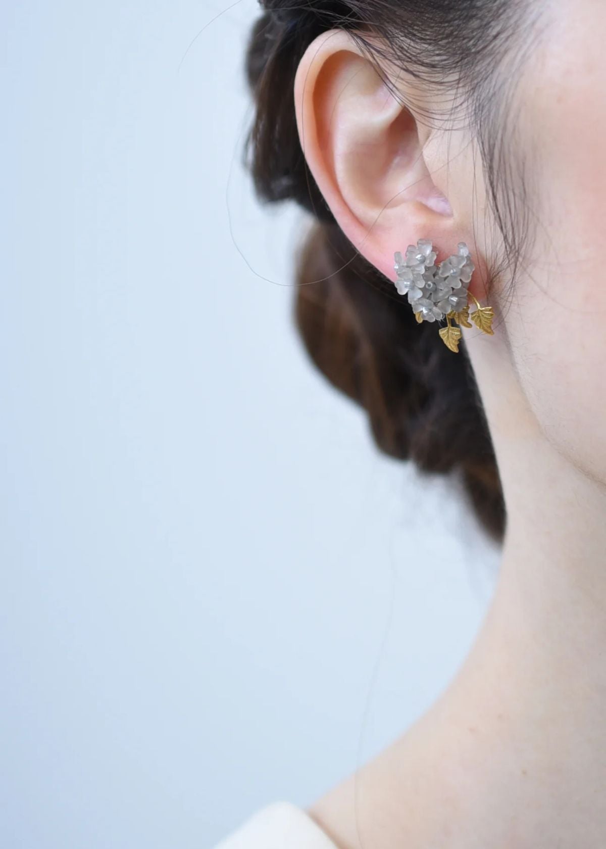 MONSHIRO Ajisai Petite Earring - Grey
