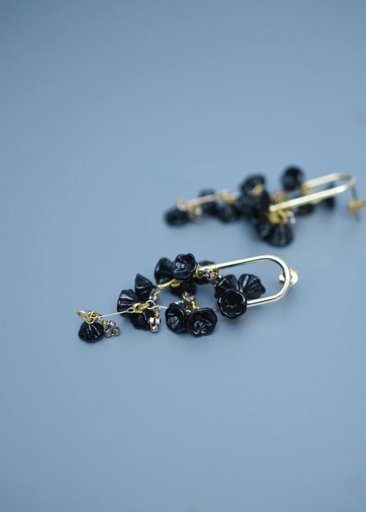 MONSHIRO Hollyhock Bouquet Earring