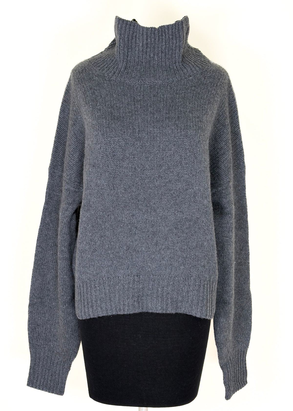 NAADAM Heirloom Cashmere Oversized Turtleneck Sweater - Granite