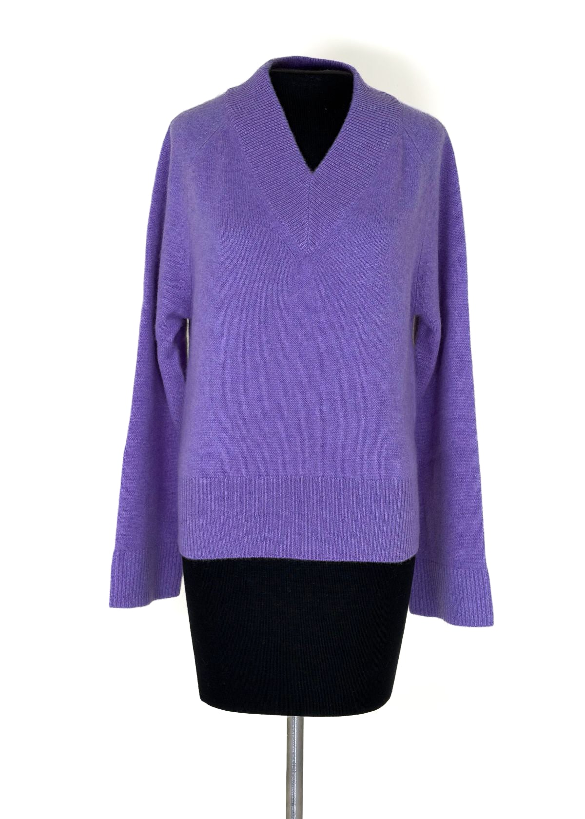 NAADAM Raglan V-Neck Sweater - Lilac