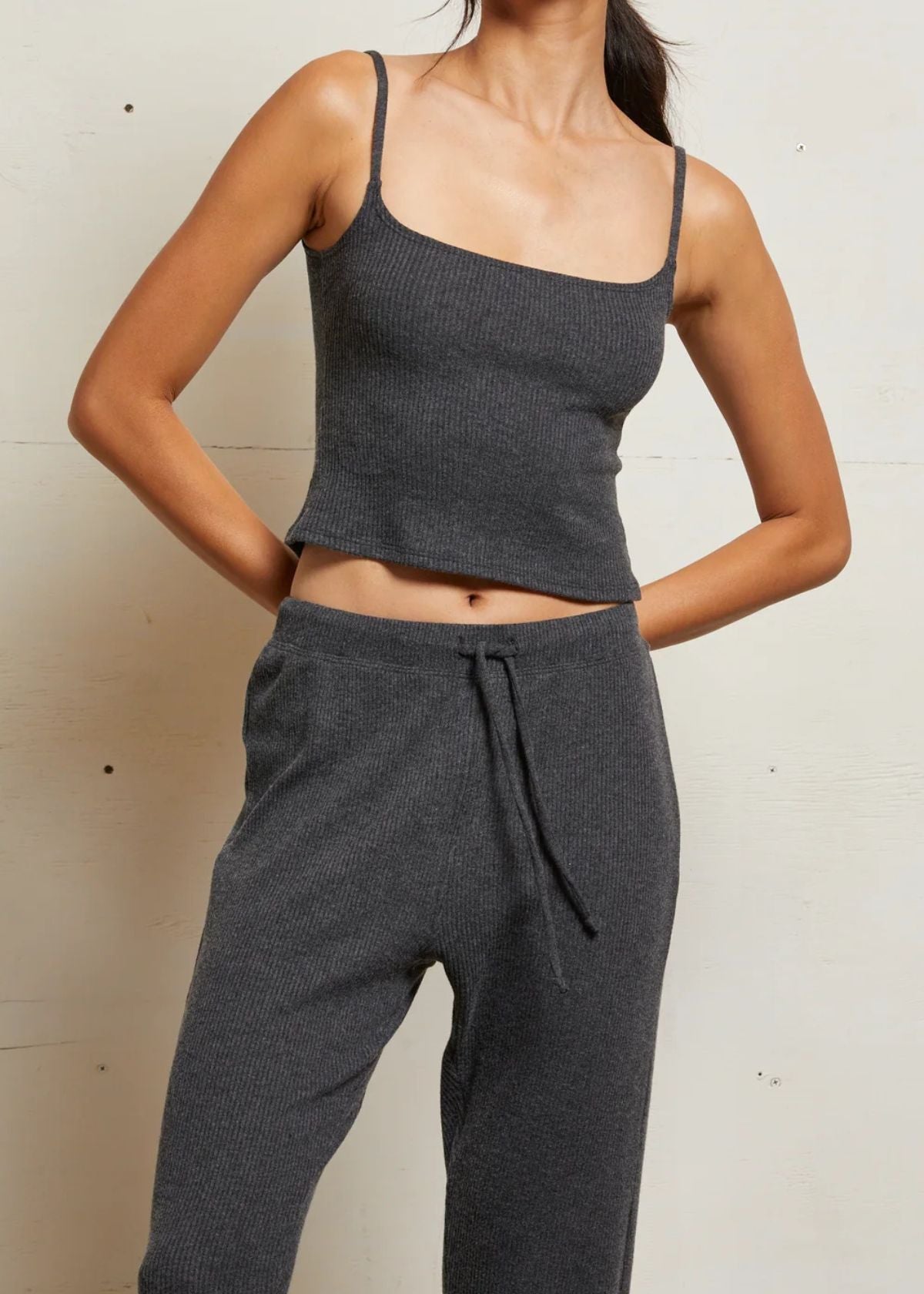 PERFECT WHITE TEE Sophie Ribbed Camisole - Charcoal