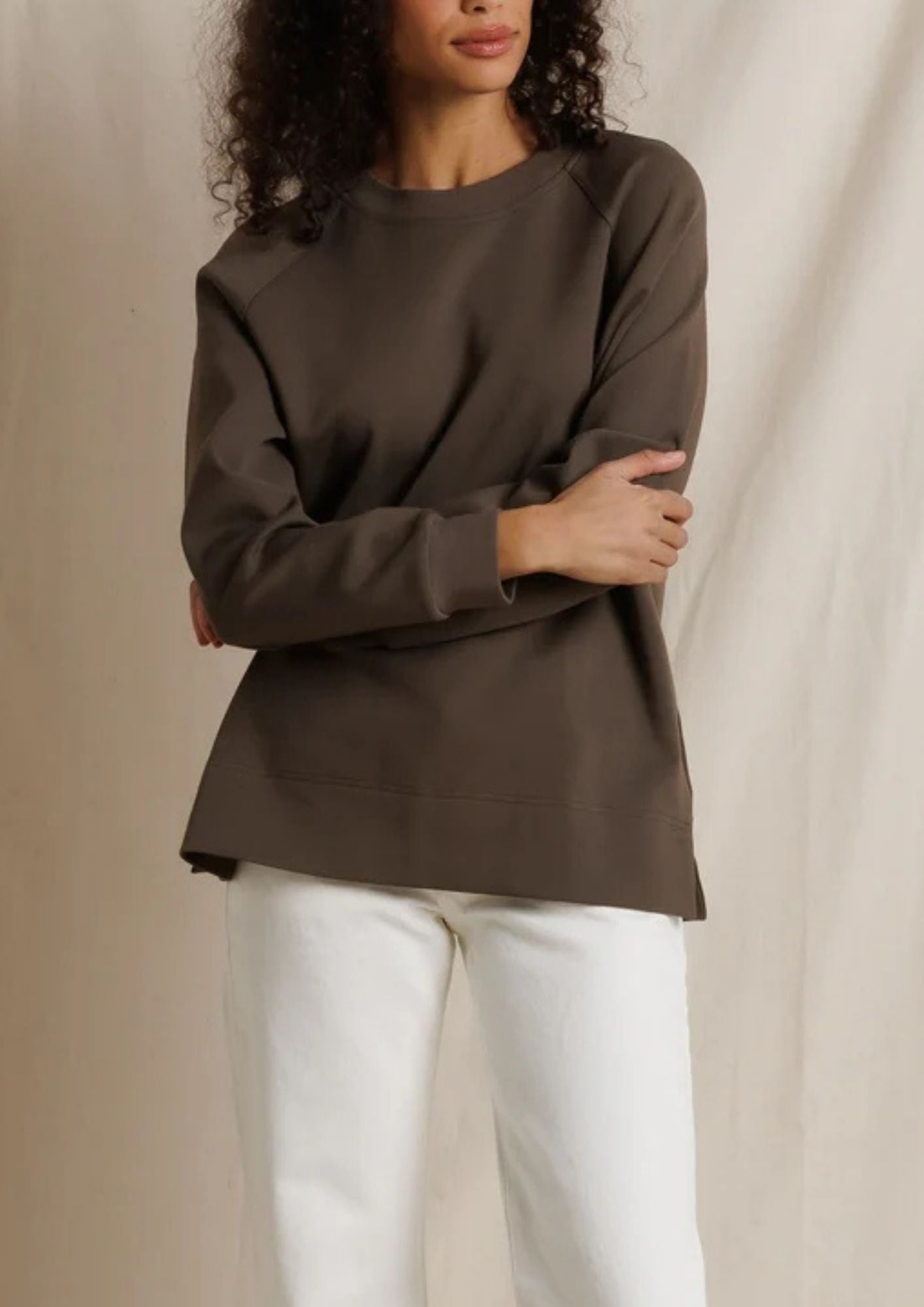 PERFECT WHITE TEE Sevilla Raglan Sweatshirt - Dark Olive