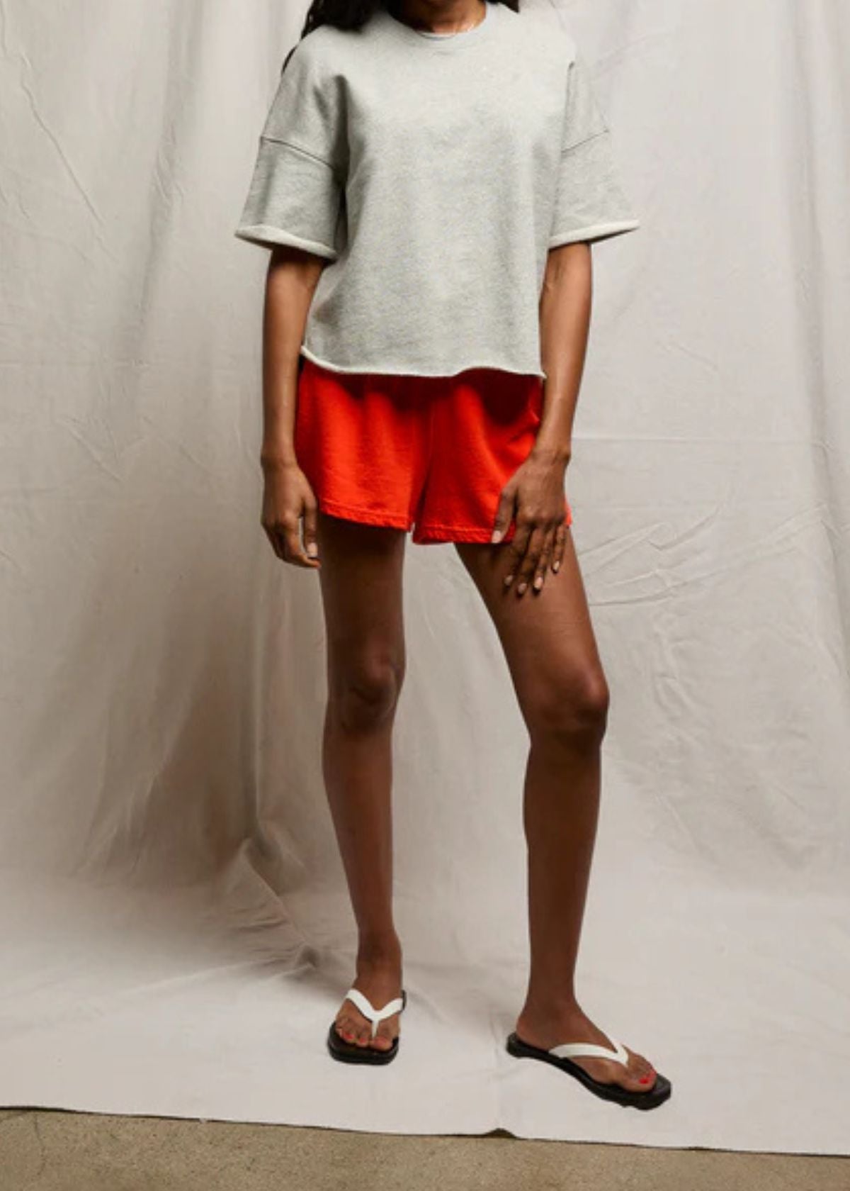 PERFECT WHITE TEE Layla French Terry Short - Tomato