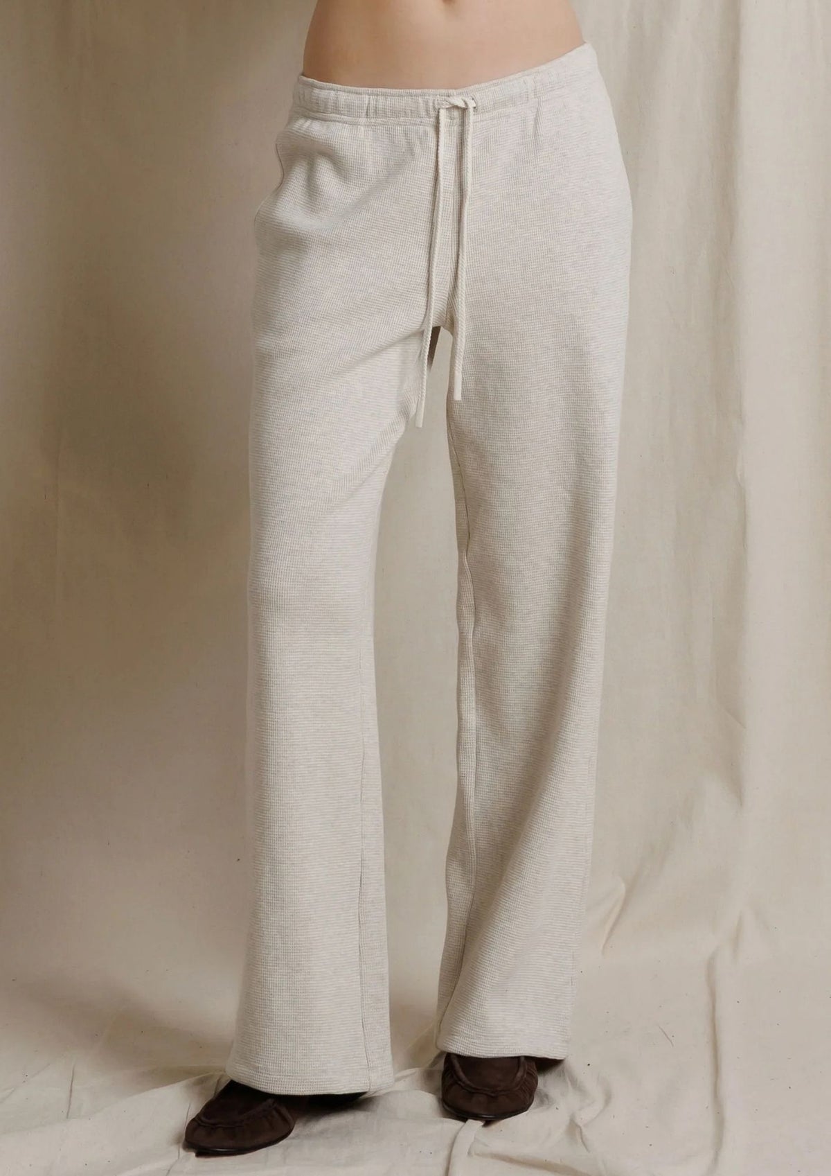 PERFECT WHITE TEE Zadie Waffle Knit Pull On Pant with Pockets - Oatmeal