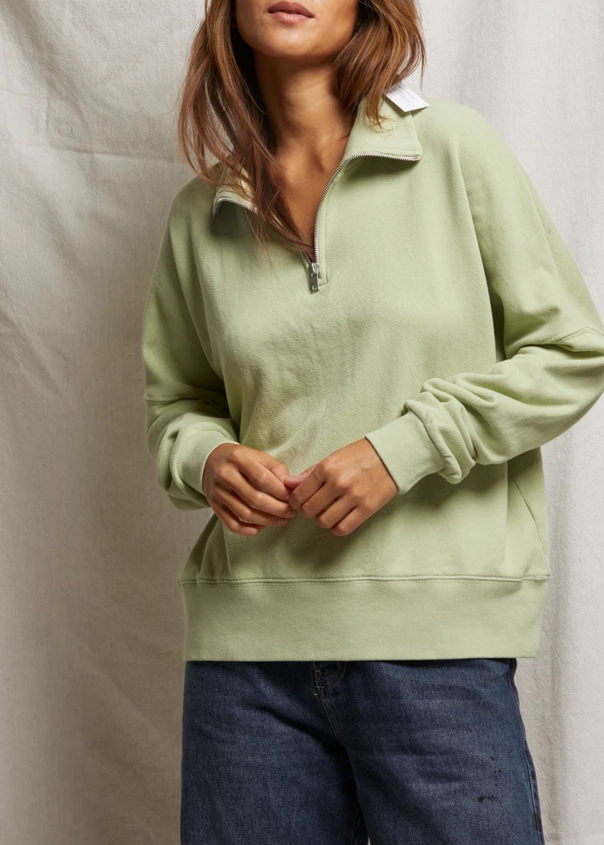 PERFECT WHITE TEE Maren French Terry Half Zip Top - Pistachio