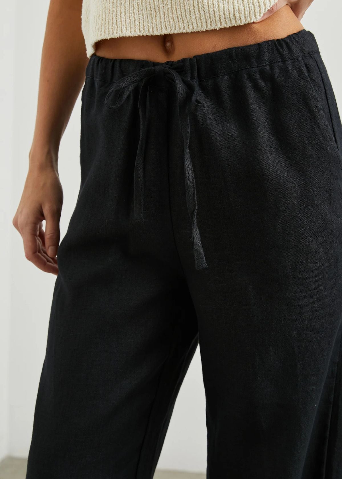 RAILS Emmie Linen Ankle Pant - Black