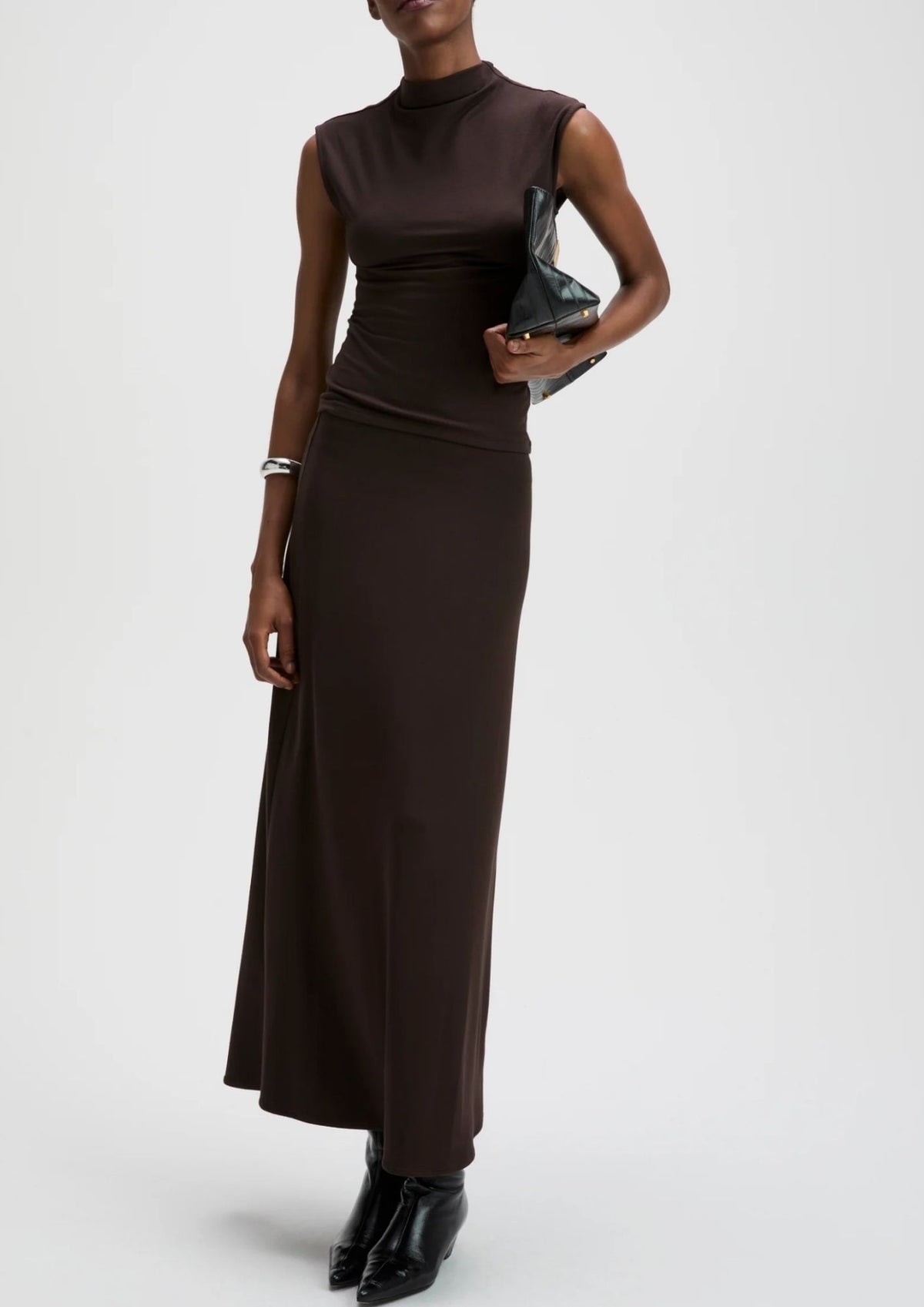 SOLD OUT NYC The Perfect Skirt - Chocolate