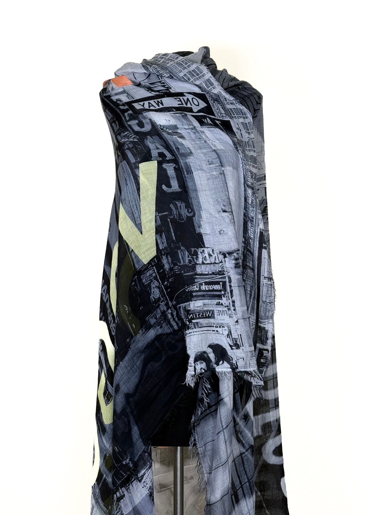 SUZI ROHER Cristina Scarf - Always in Vogue