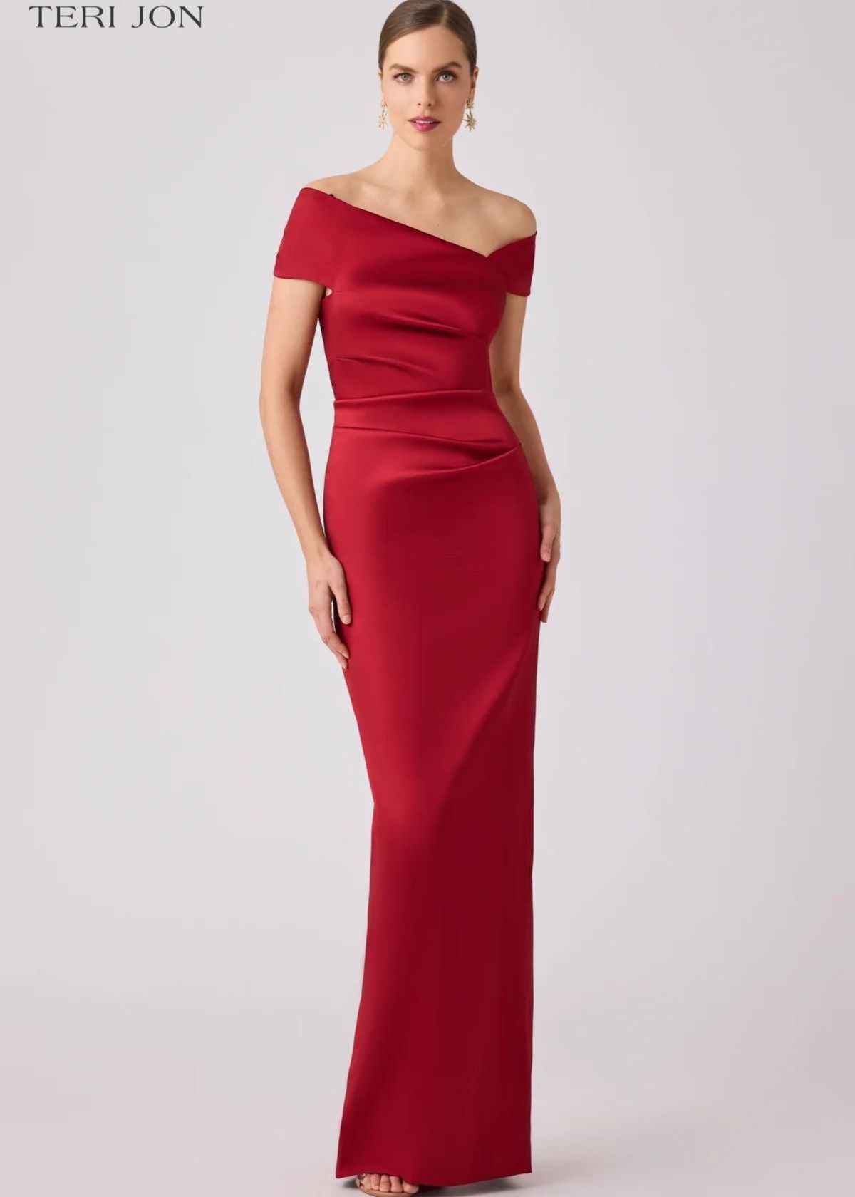 TERI JON Stretch Gazar Ruched Gown - Garnet