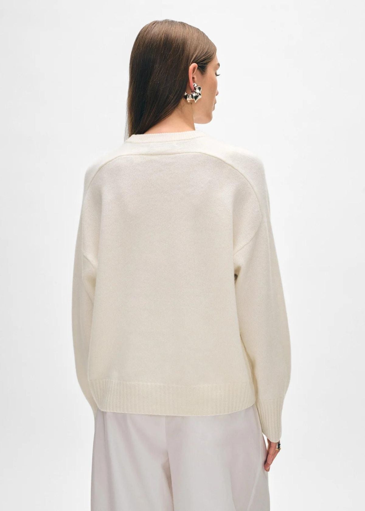 WHITE + WARREN Cashmere Floral Applique Crewneck Sweater