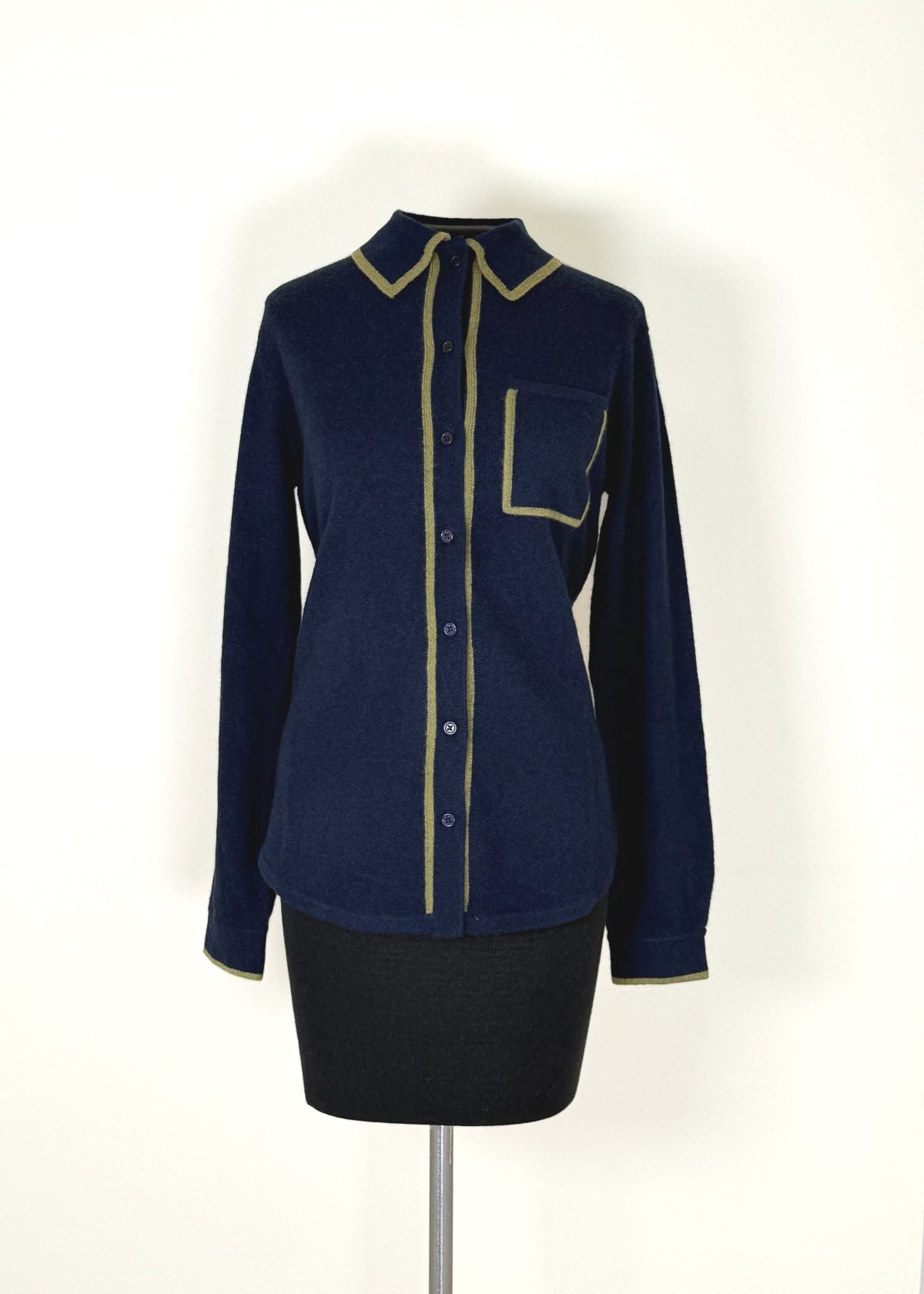 WHITE + WARREN Cashmere Tipped Button Sweater - Deep Navy/Bright Olive