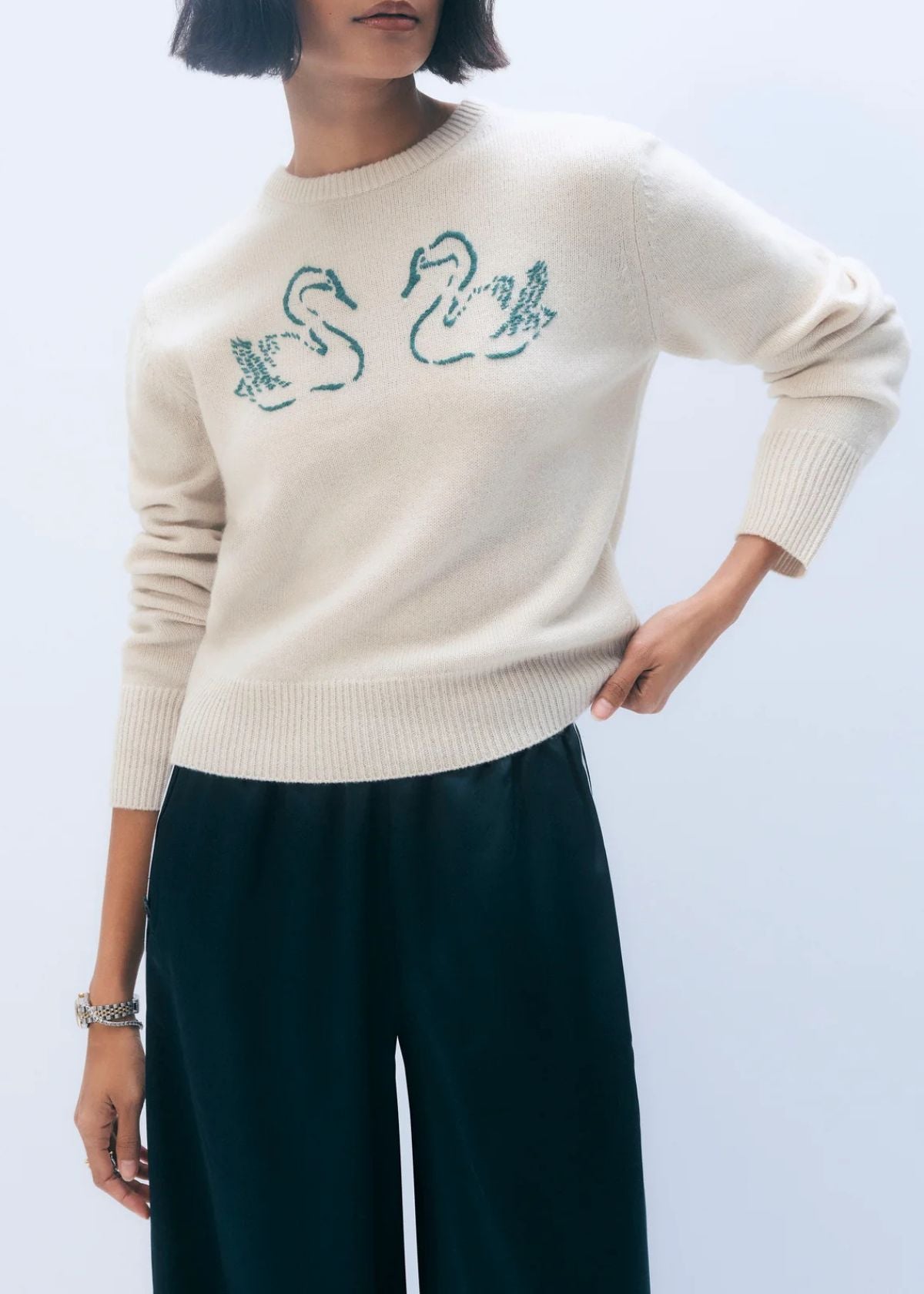 WHITE + WARREN Cashmere Blend Embroidered Swan Sweater - Ivory/Ivy Green