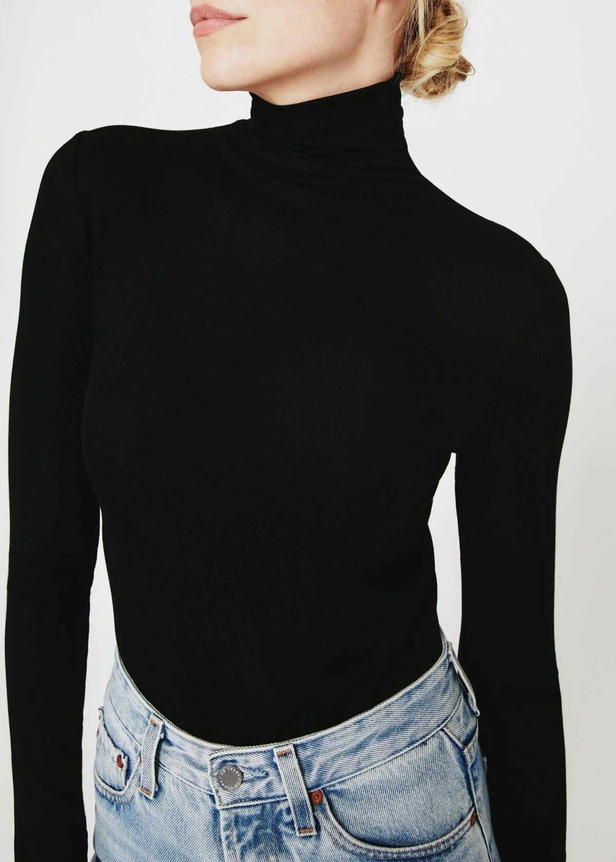 AG Chels Turtleneck in True Black