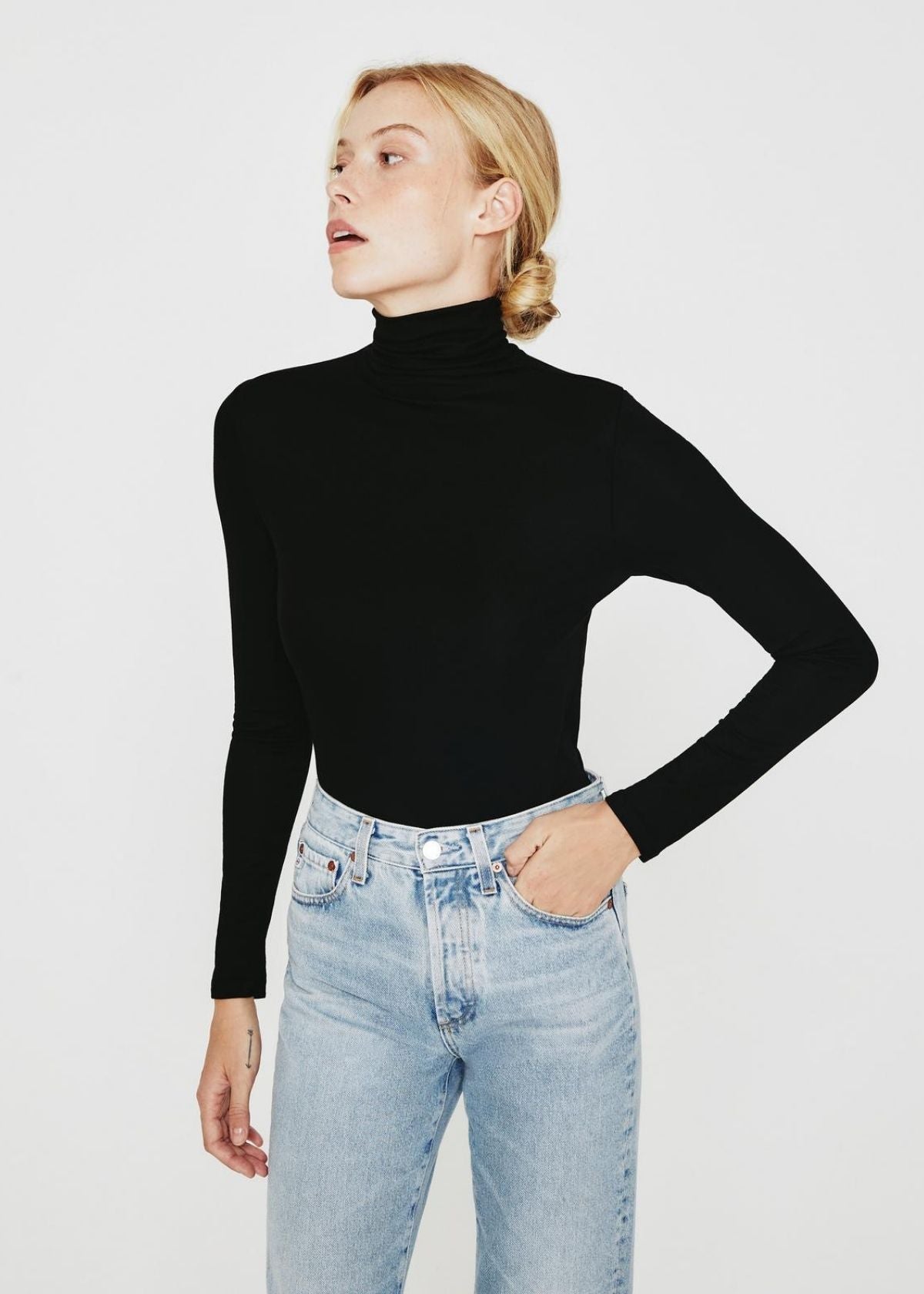 AG Chels Turtleneck in True Black