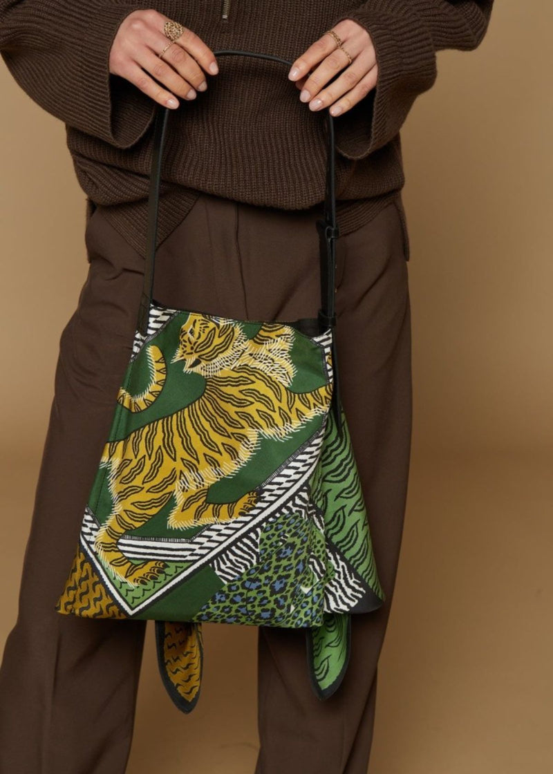 INOUI Mantra Silk Scarf Handbag - Green