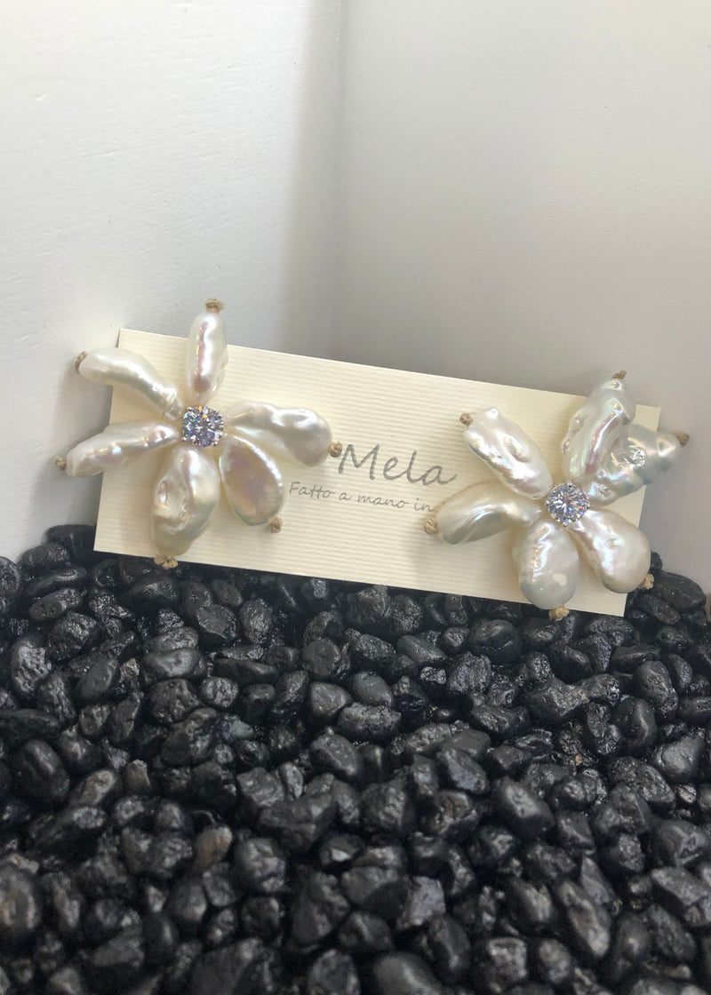 MELA Flower Earring