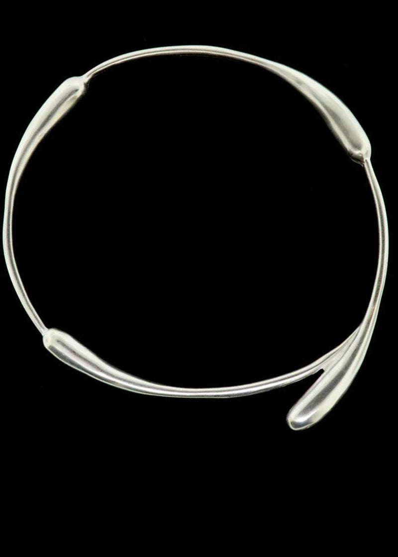 TENTHOUSANDTHINGS Sterling Silver Galaxy Bangle Bracelet